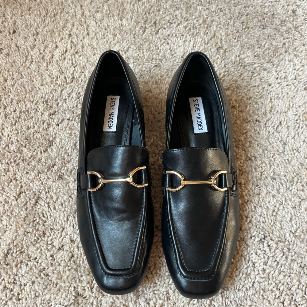 Steve Madden Black Leather Loafers with Gold Accent